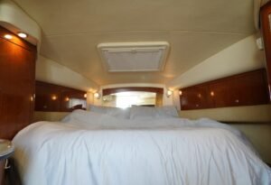 40 feet cruiser-Amanos-yachts-dubai-Cruises