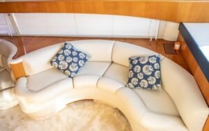 52 feet cruise-Amanostravel-Travel