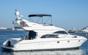 52 feet cruiser-Amanos-yachts-tour-Dubai
