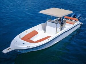 dino-yacht-dubai-boat-dubai-yacht-at-the-best-rates